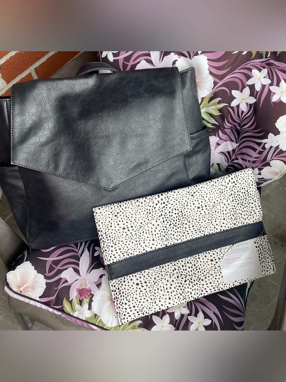 thirty-one On Point Bundle- Convertible Back pack and Laptop holder 🆕